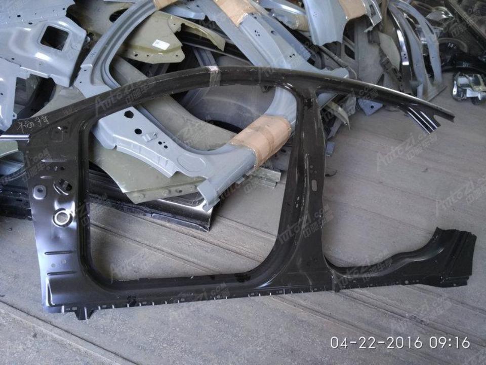 【8成新】长安福特福克斯-侧围板_专业二手汽车配件网站【中驰合作