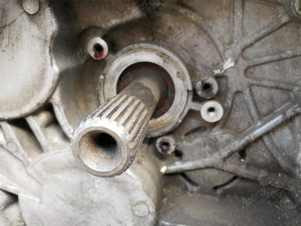 【9成新】长城哈弗h6 2014款 1.5l mt gw4g15b-手动变速箱总成